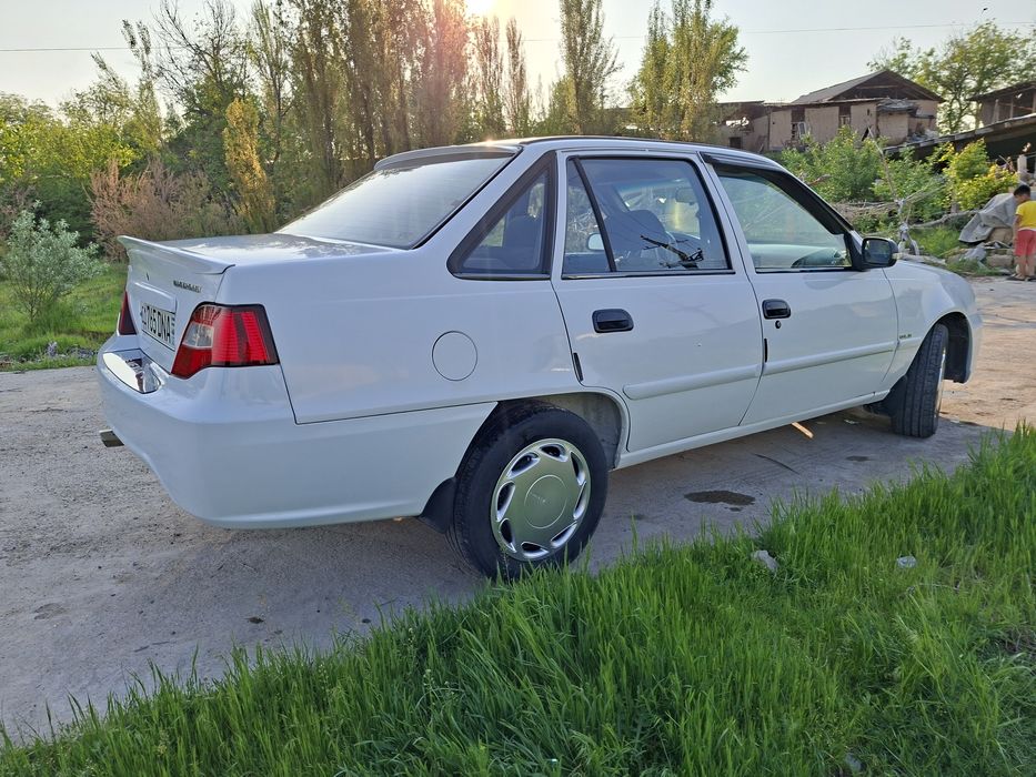 Nexia 2. 2016 metan bor   150.000