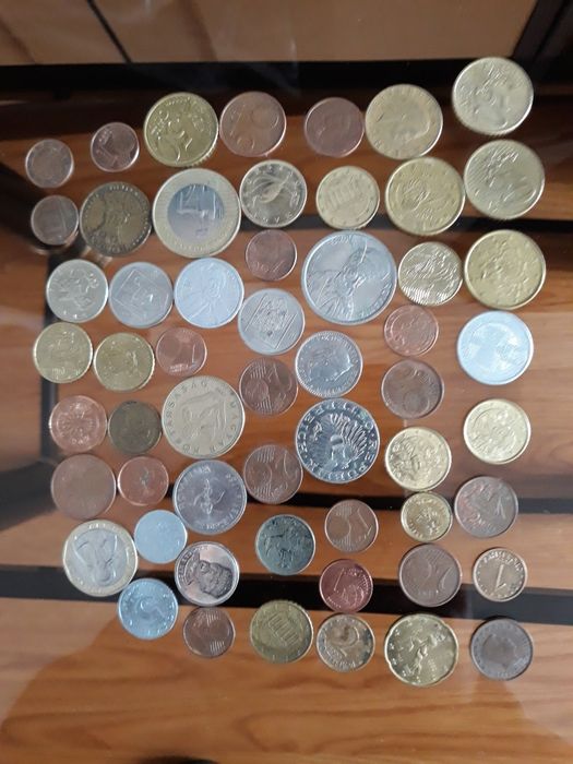 Monede vechi din țări diferite