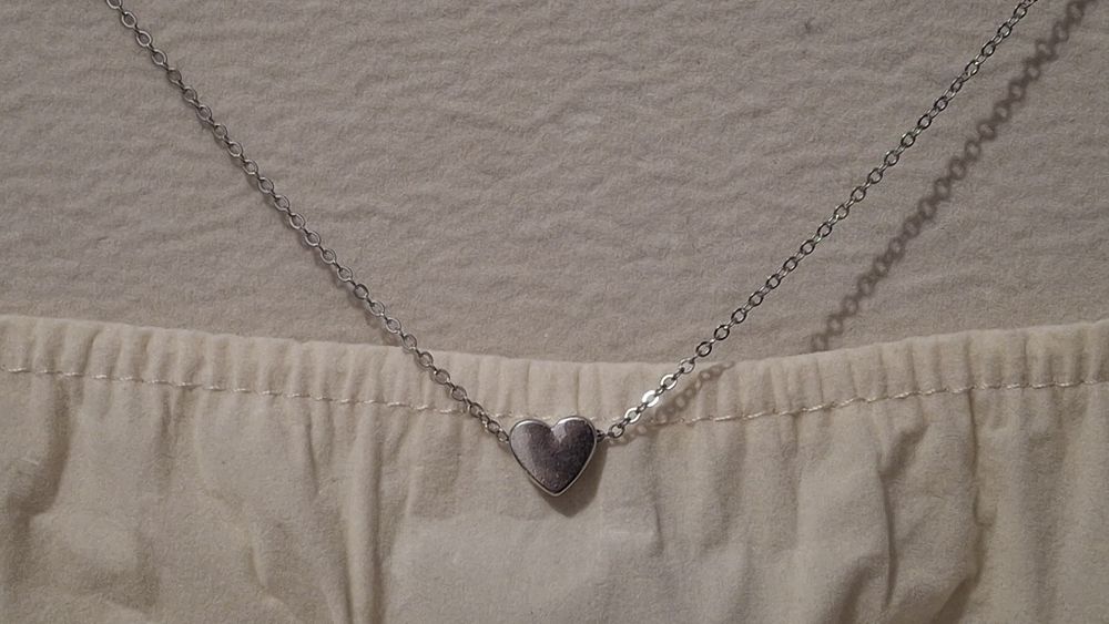 Стоманено нежно колие