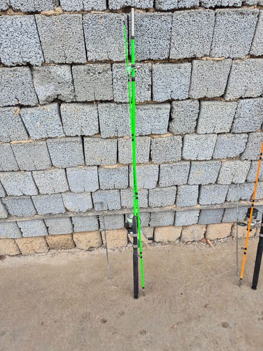 Удочки қармақтар сатылады