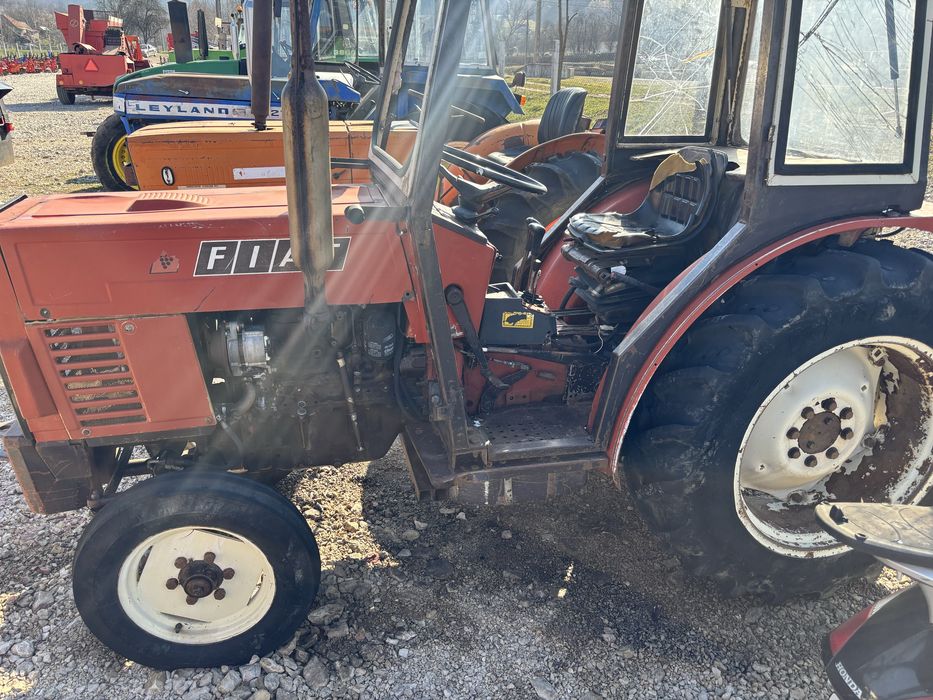 Tractor fiat -utb viticol