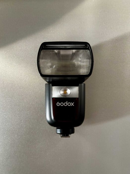 Set Godox V860III-F + Godox XproII-F – blit TTL + declanșator wireless, pentru Fujifilm