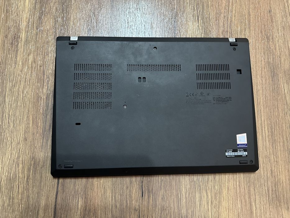 Laptop LENOVO T14 Gen 1 14" IPS FullHD i5+CADOU Geanta SAMSONITE