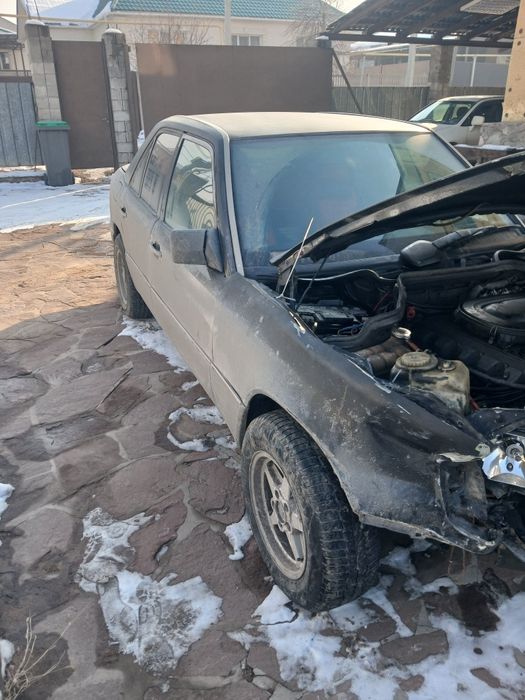 Салам алекум мерседес 124 102 двиготел 2,3 обем на разбор