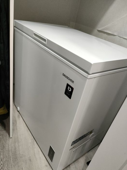 Продам морозилку