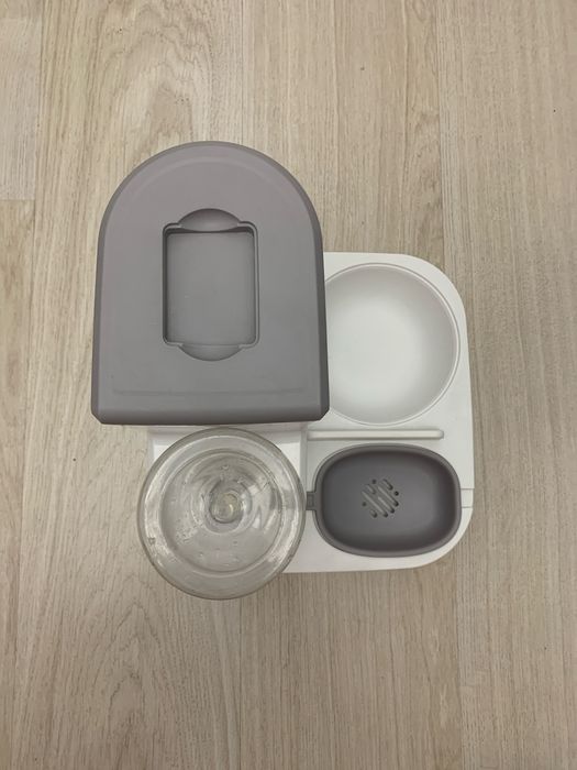 Кормушка для кошек