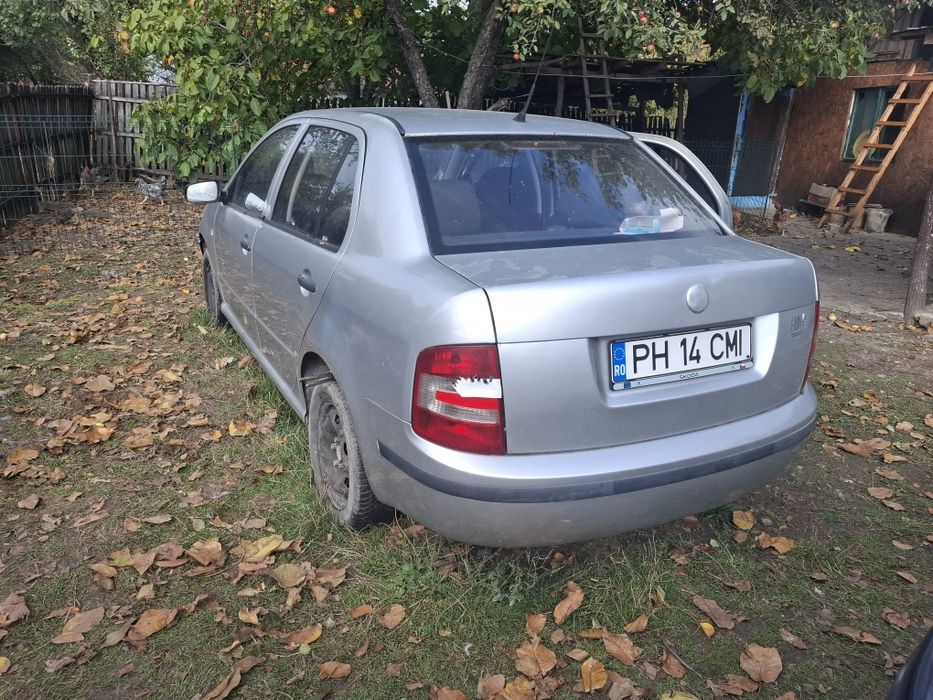 Vând skoda fabia