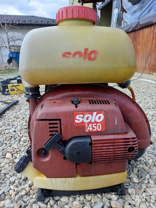 Atomizor solo 450 stare bună are rezervorul găurit  se vedAtomizor sol