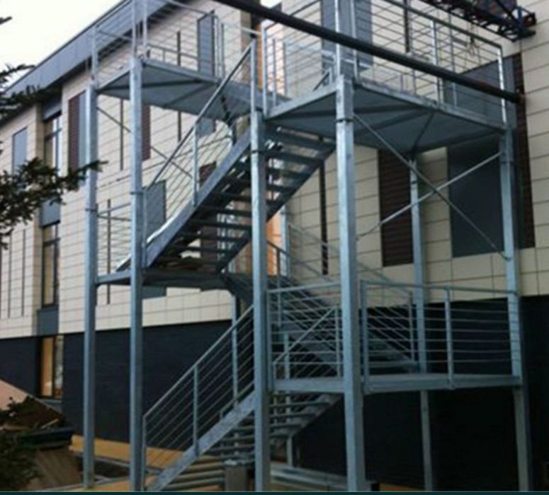 Scara metalica zincata