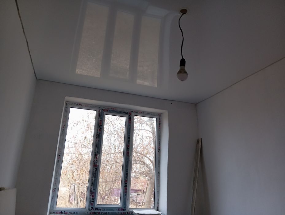 Ush xanali dom birinshi etajda jaylasqan