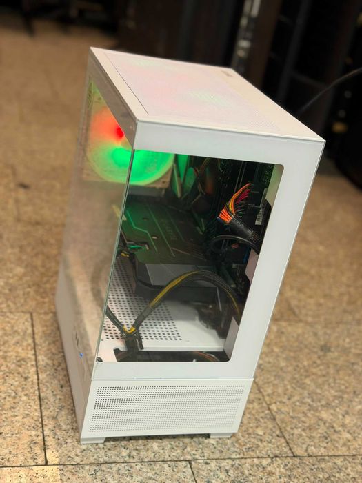 Hope Amanet P10/Unitate Gaming INTEL i5-11400 , 16GB RAM , SSD 256GB , NVIDIA GTX 1660 TI 6GB