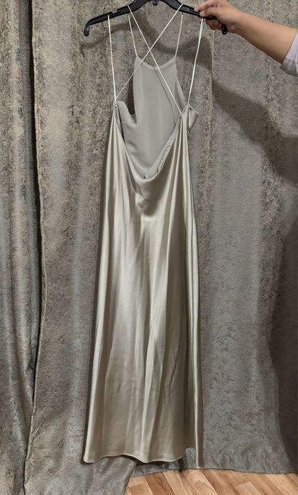 Платье атласное Zara