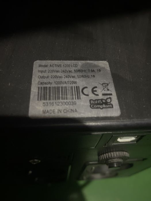 Бесперебойник Volta active 1200 lcd мощность 1200 вт / 720вт