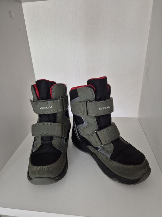 Детски ботуши и боти Geox