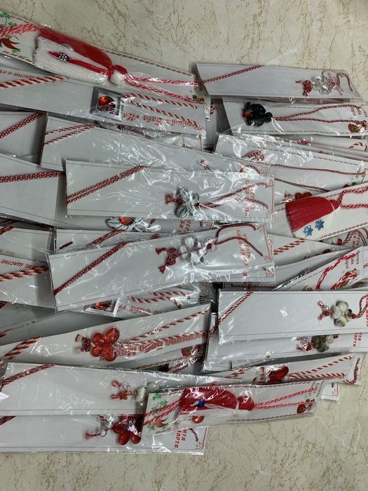 Мартеници на едро - различни видове