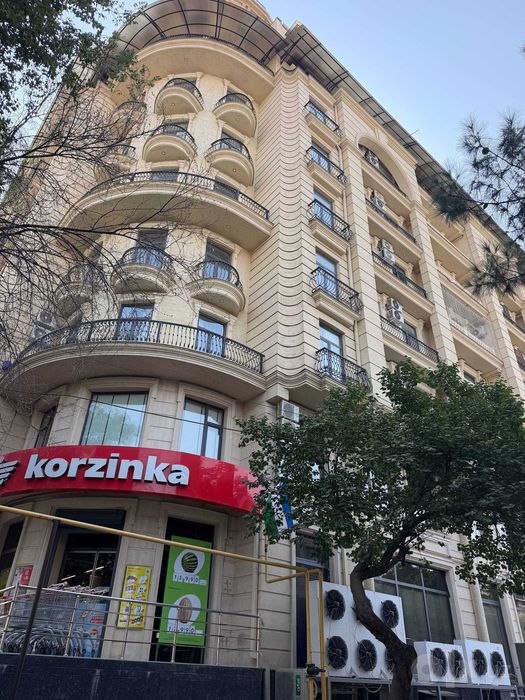 Продается 3х комнатная в ЖК Шинам ор-р Кази махалля