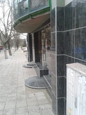 Продавам бизнес сграда в Симеоновград