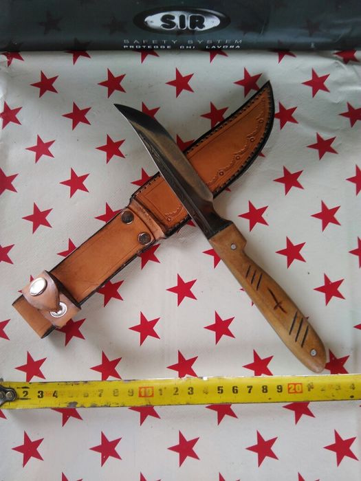 Продавам супер ловен нож 8