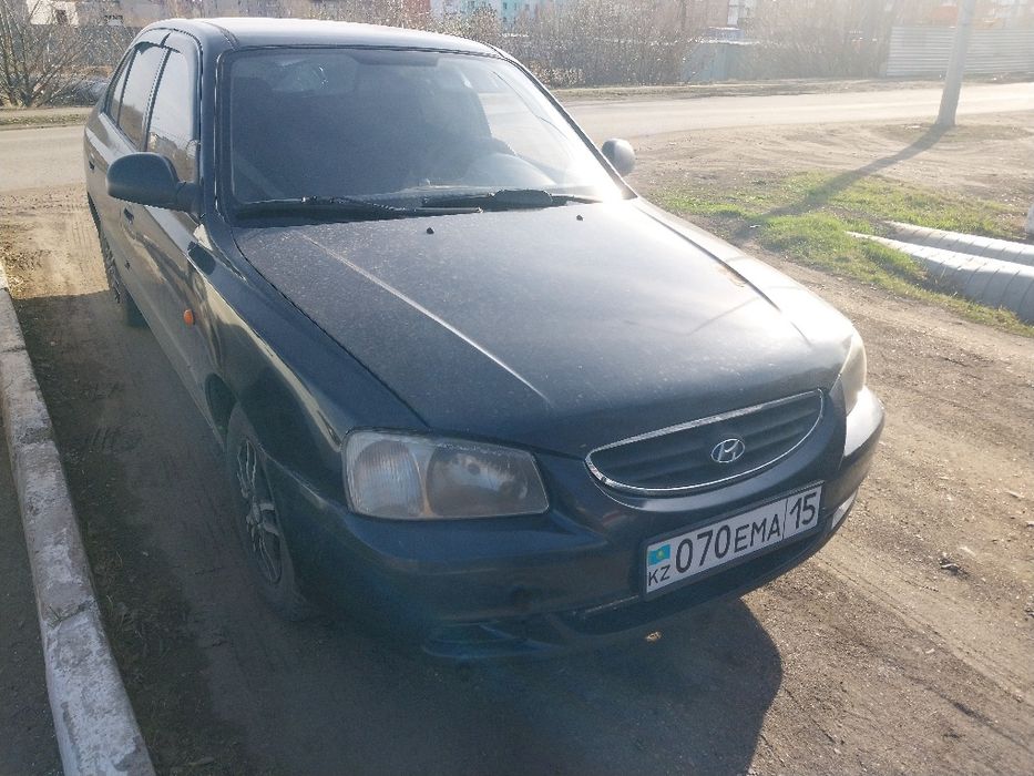 Автомобиль.  Хюндай акцент