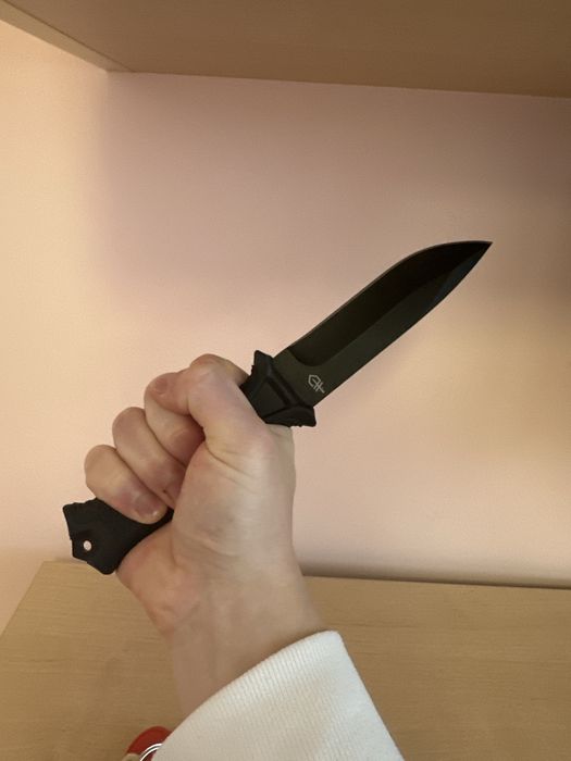 Тактически нож и нож за оцеляване, фиксирано острие, черен, 24.8 см.