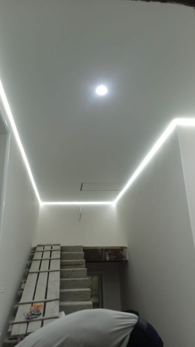 Натяжные потолки