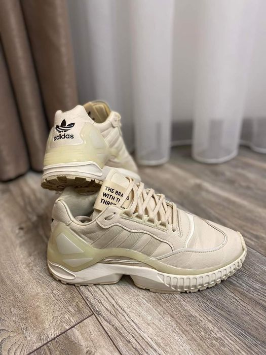Маратонки adidas