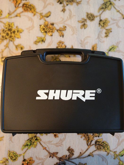 Microfon wireless Shure Ulx-D cu capsula Beta 58a