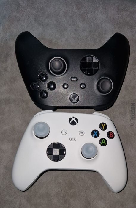 Xbox series X + 2 геймпада + подписка