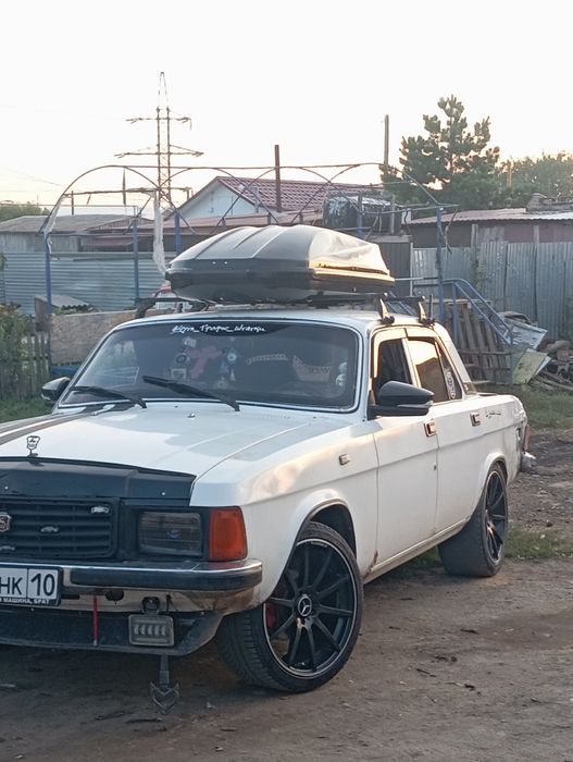 Продам бокс на крышу авто