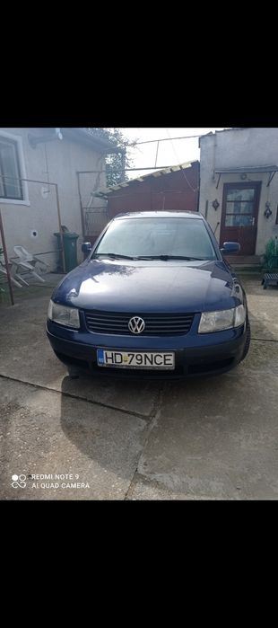 Vând Volkswagen passat b5