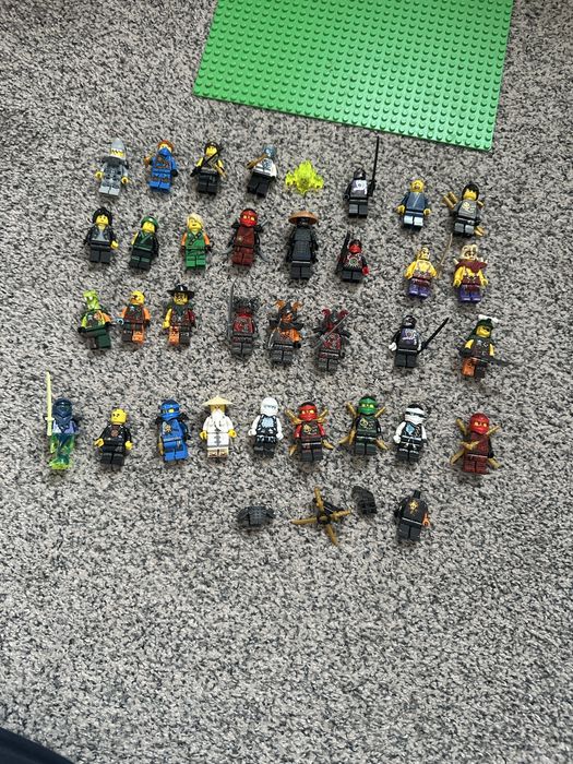Vand lego ninjago stare foarte buna