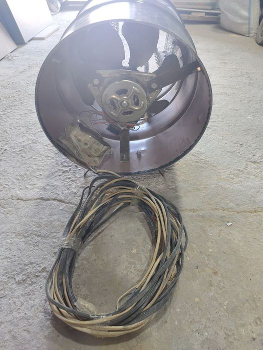 Електрический печка продаю