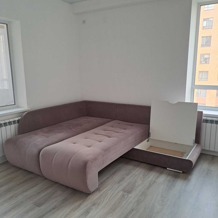 Диван креативный. Фабрика.