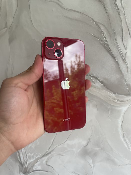 Продам iPhone 13 128gb в идеальном состоянии