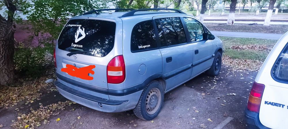 Продам Opel Zafira A
