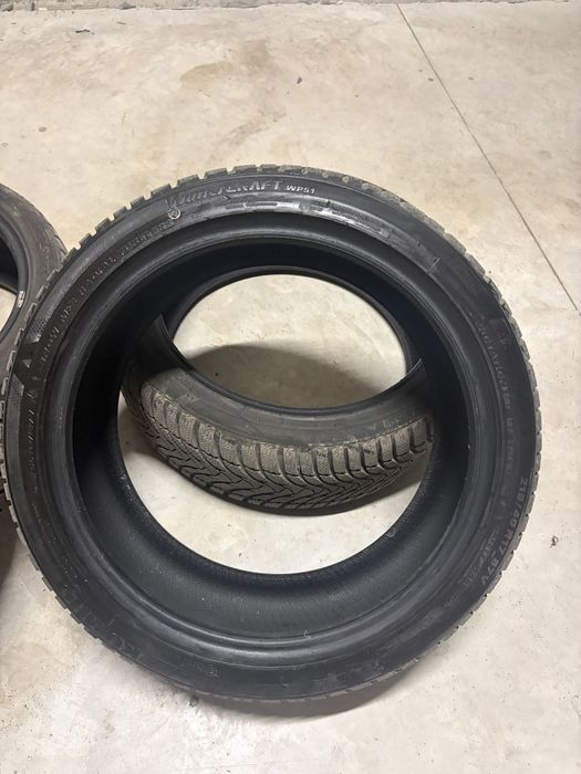 Зимни Гуми 2бр. Kumho + 2броя Nexen 215/40/17
