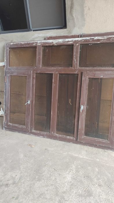 Tayyor holati yaxshi romlar sotiladi