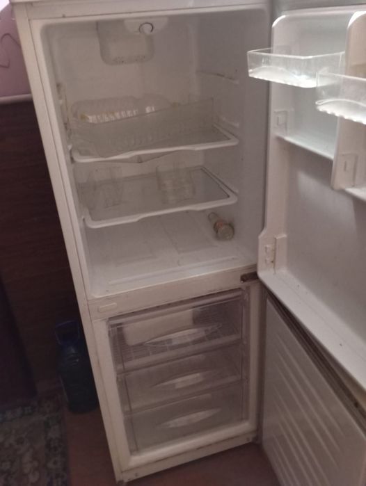 Продам холодильники