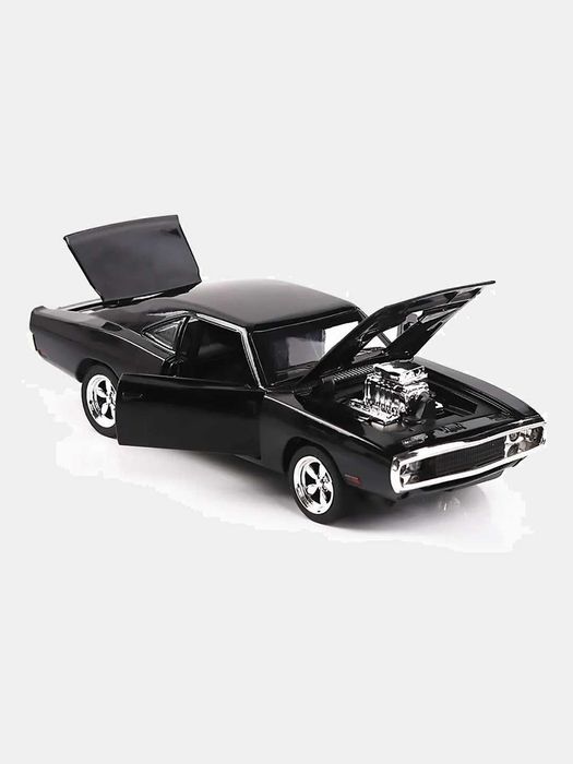 Игрушечные модельные машинки 1:32