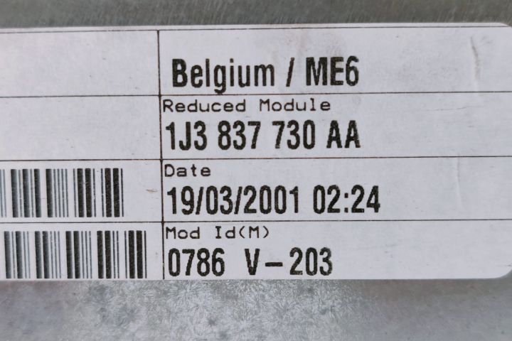 Macara geam  dreapta coupe 1J3837730AA Volkswagen VW Golf a 4-a gener