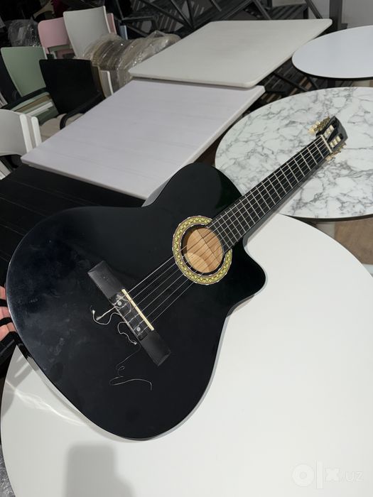 Gitara. Allegro B/U
