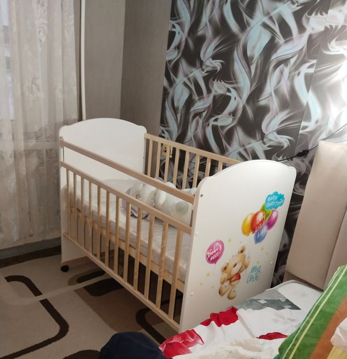 Детская кроватка
