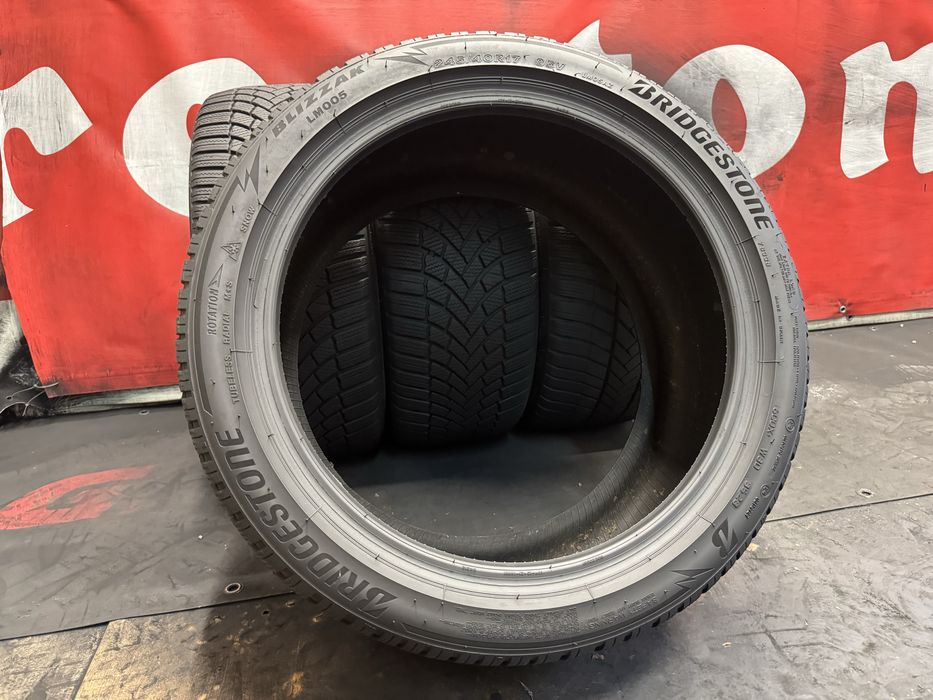 225 45 17 / 245 40 17, Зимни гуми, Спорт пакет, Bridgestone BlizzakLM005, 4 броя