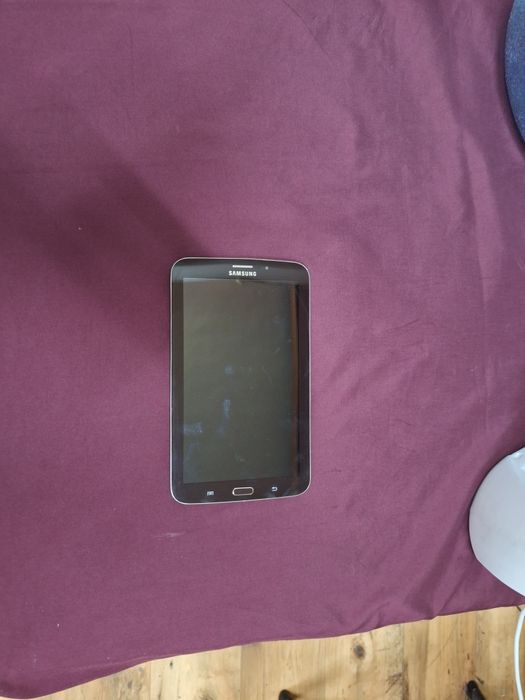 Samsung Galaxy Tab 3  (SM-T110) 8GB, черен цвят