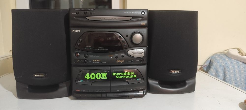 Vând boxe sistem Philips