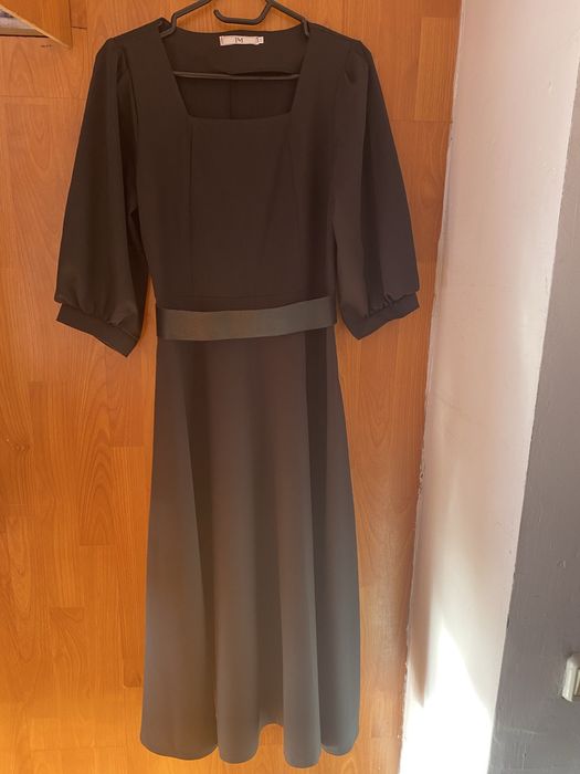 Продам нарядное платье