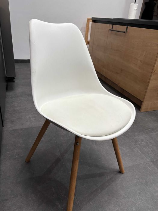 8 scaune alb/stejar natur