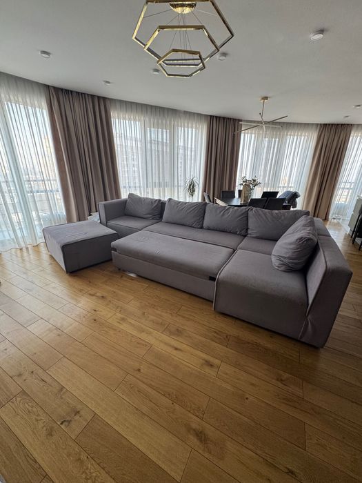 Диван б/у, размер 350 x 175