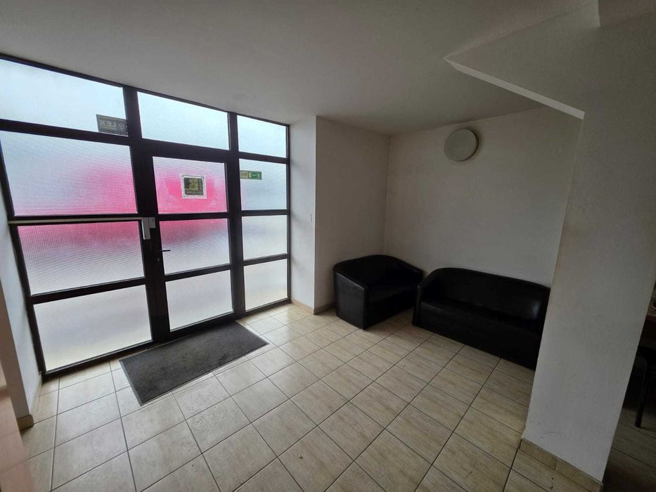 Depozite/Hale Buzau 524mp/438mp/376mp/363mp/158m Comericial Industrial