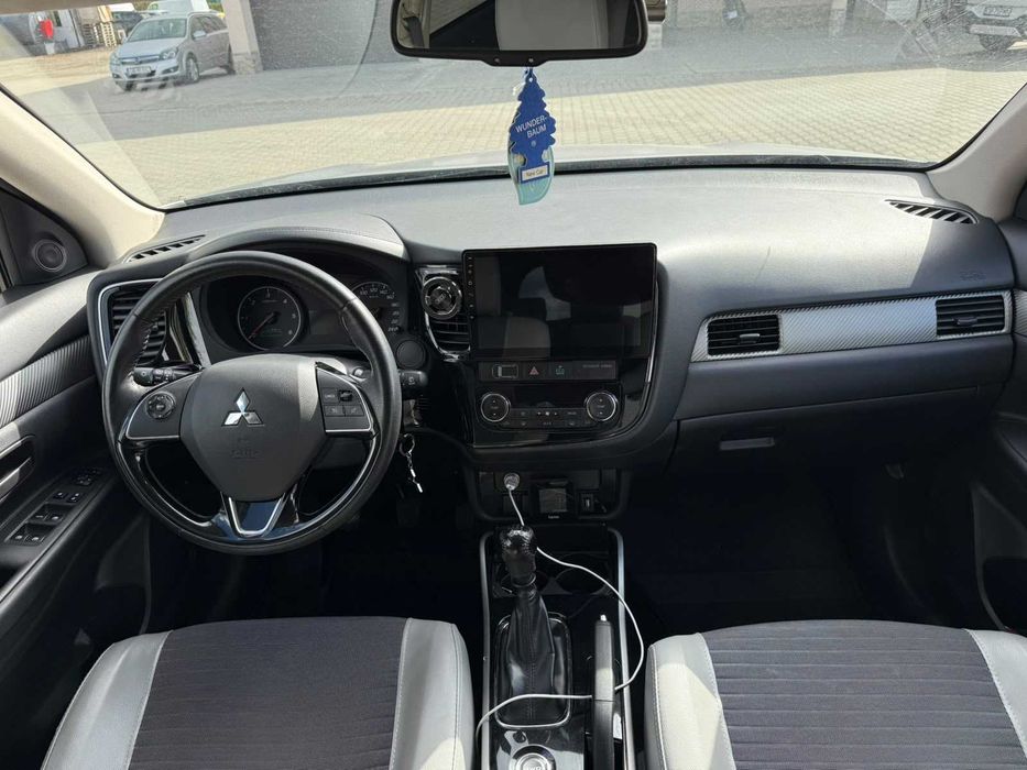 Mitsubishi Outlander 2019